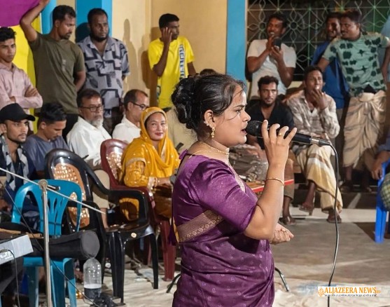 দিরাইয়ে নারী শিল্পীদের উপস্থিতি নিয়ে আপত্তিতে বন্ধের ঘোষণার পরও বাউলগানের সংক্ষিপ্ত আসর