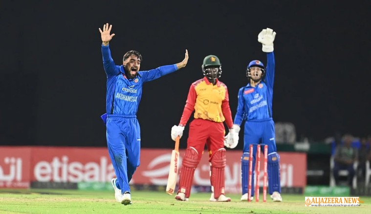 আন্তর্জাতিক টি-টোয়েন্টিতে প্রথম বোলার হিসেবে ২০০ উইকেটের ইতিহাস গড়লেন রশিদ খান